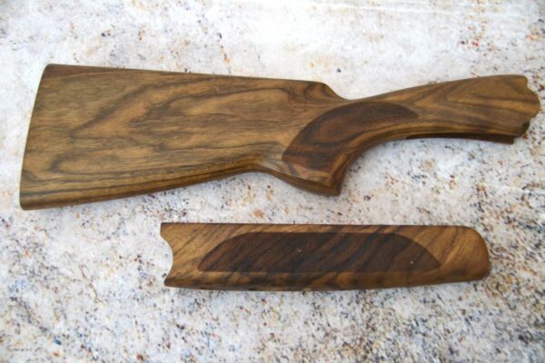 Beretta 682/686/687 12ga Sporting Wood Set #FL12187 Dim: 1 1/2" x 2 3/8"