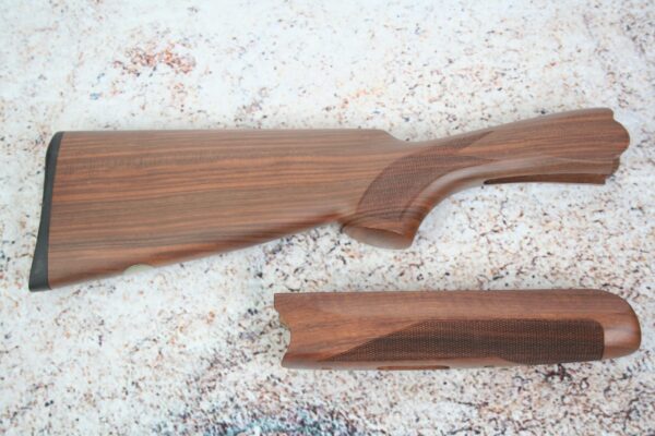 Beretta 682/686/687 12ga 1 3/8" x 2 3/16" Left Hand Sporting Wood Set