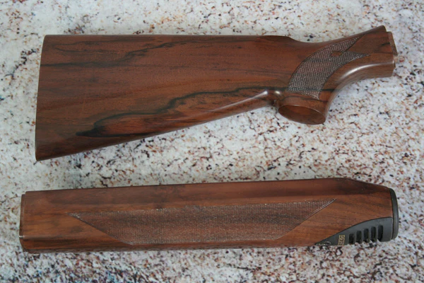 Beretta 390 20ga Field wood set #264F
