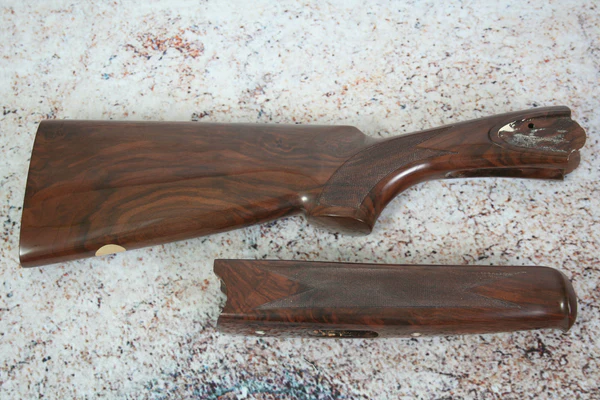 Beretta 687 EELL 12ga 1 1/2" x 2 3/8" Field Wood Set