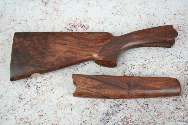Beretta 682/686/687 12ga 1 1/2" x 2 3/8" Left Hand Sporting Wood Set #300