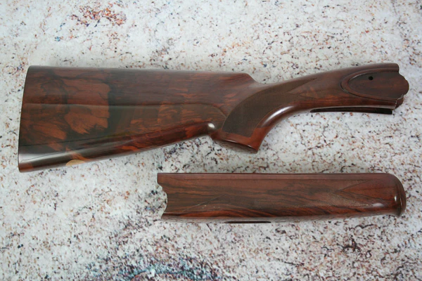 Beretta 687 EELL 12ga 1 3/8" X 2 3/16" Left Hand Field Wood Set