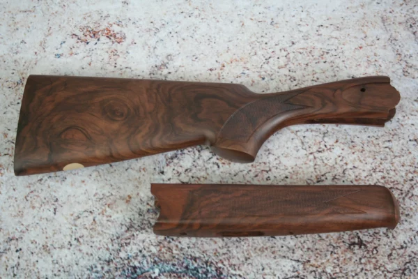 Beretta 687 EELL 12ga 1 3/8" x 2 3/16" Field Wood Set